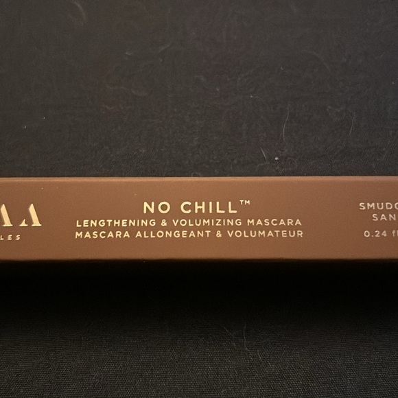 LAVAA No Chill Lengthening & Volumizing Mascara (New) - Picture 3 of 8